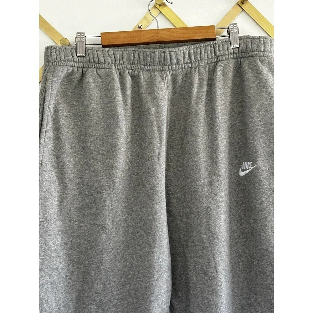 Men's Nike Club Fleece Jogger Sweatpants Size 3XL Tall Grey Pants Comfort Gym *